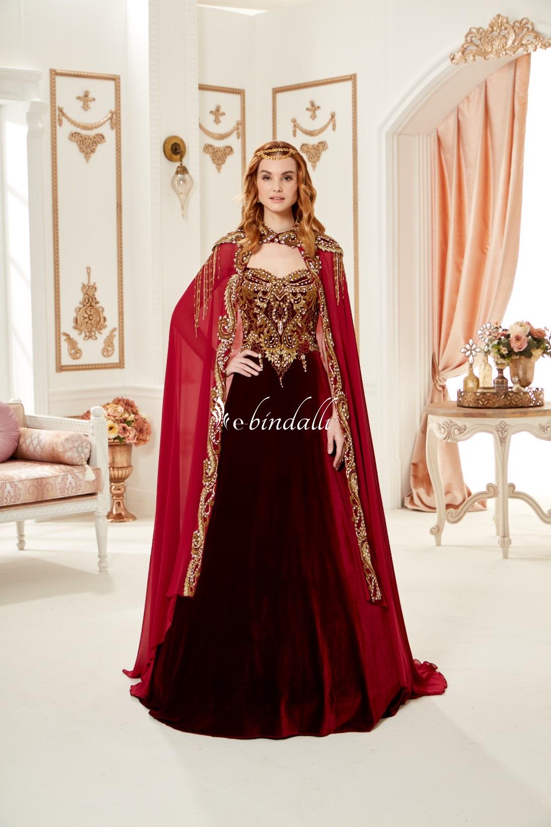 Kiralık Bordo Pelerin Bindallı  36 - 40 Beden