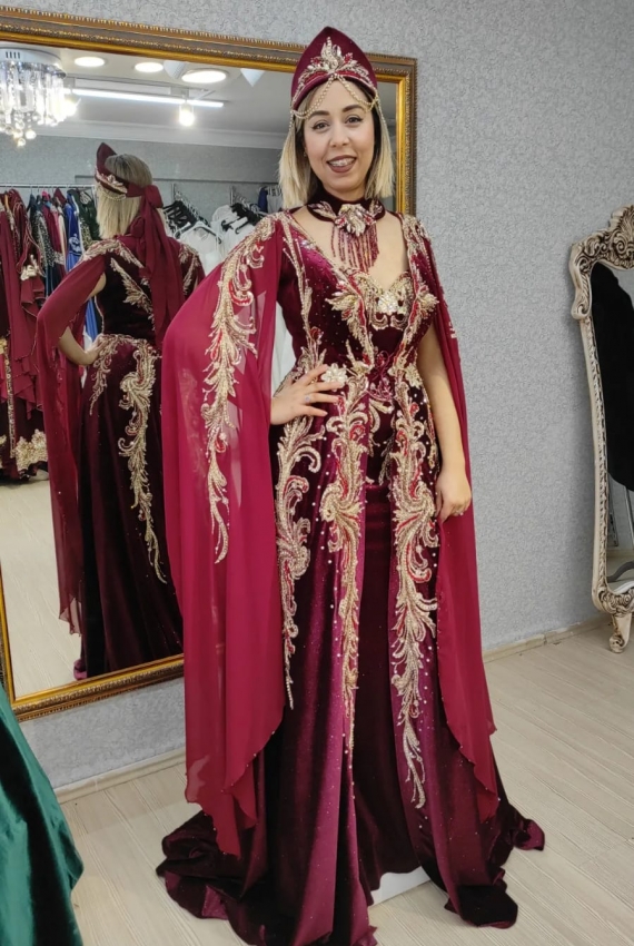 قفطان أرجواني كم قفطان      قفطان أرجواني كم قفطان