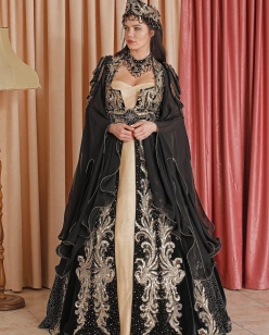 enb-136 black kaftan