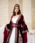 قفطان أرجواني كم قفطان    قفطان أرجواني كم قفطان